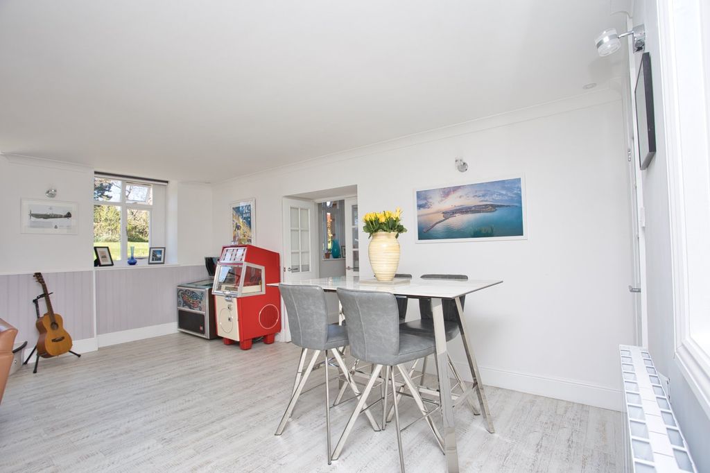 Additional image 12 of 2 bed flat for saleThe Leas, Folkestone CT20