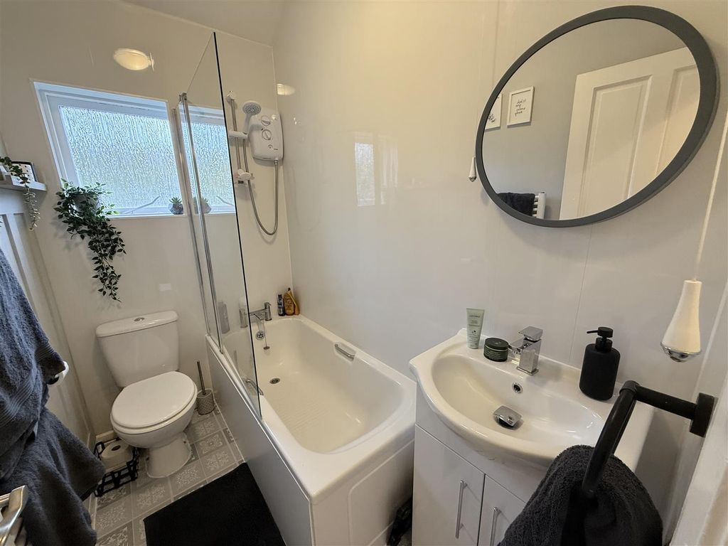 Property photo 3 of 10 Img_2329.Jpg