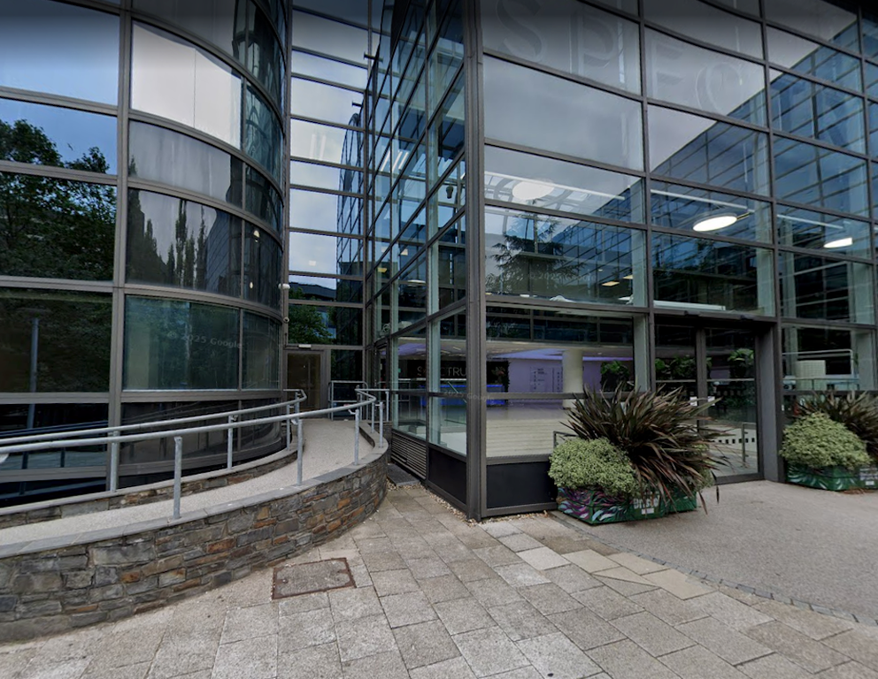 Property photo 1 of 6 Photo 0