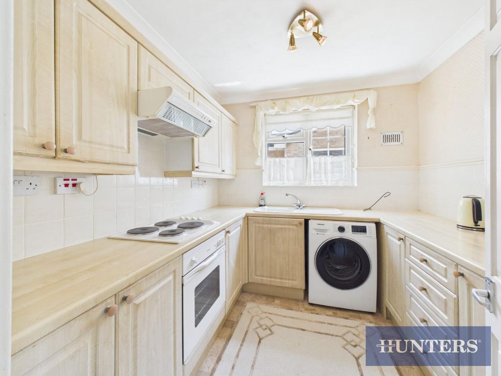 Property photo 3 of 13 Cam03463G0-Pr0154-Still014.Jpg