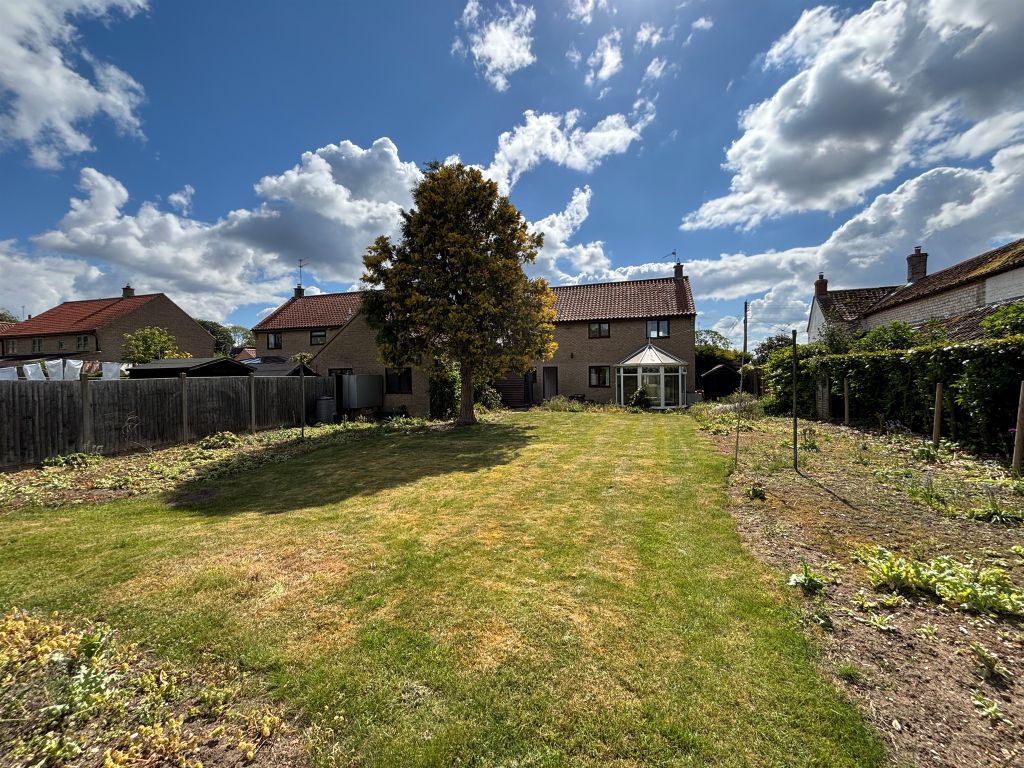 Property photo 2 of 20