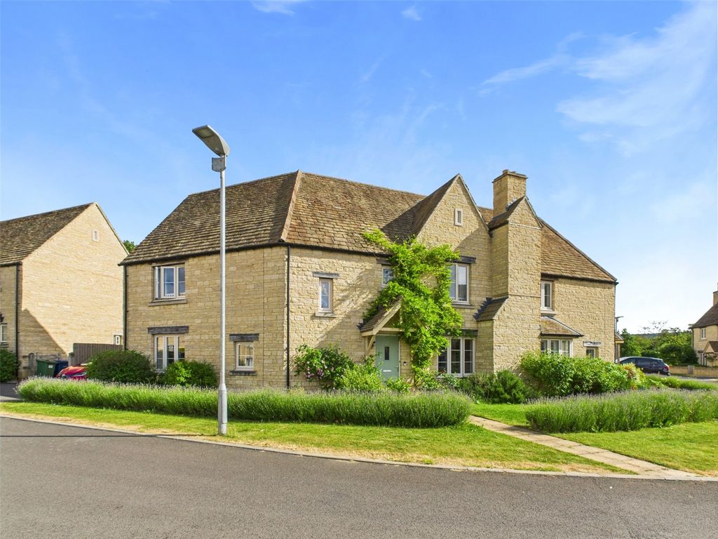 Property photo 1 of 24 Picture No. 02