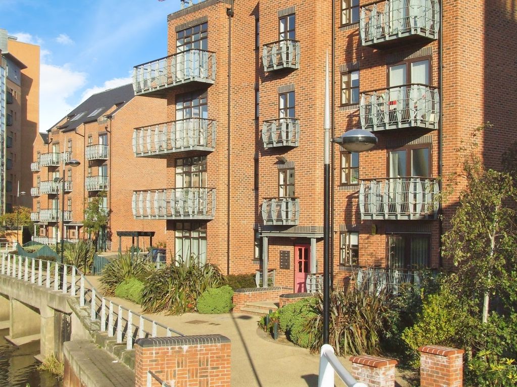 Property photo 2 of 5 Picture No. 11