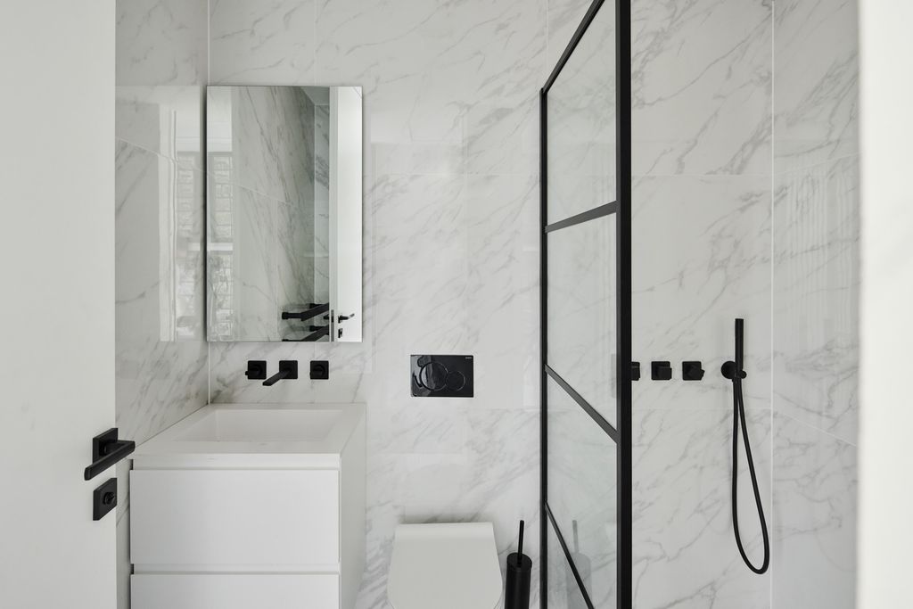 Additional image 38 of 5 bed detached house for saleLakeside Drive II, Esher, Surrey KT10