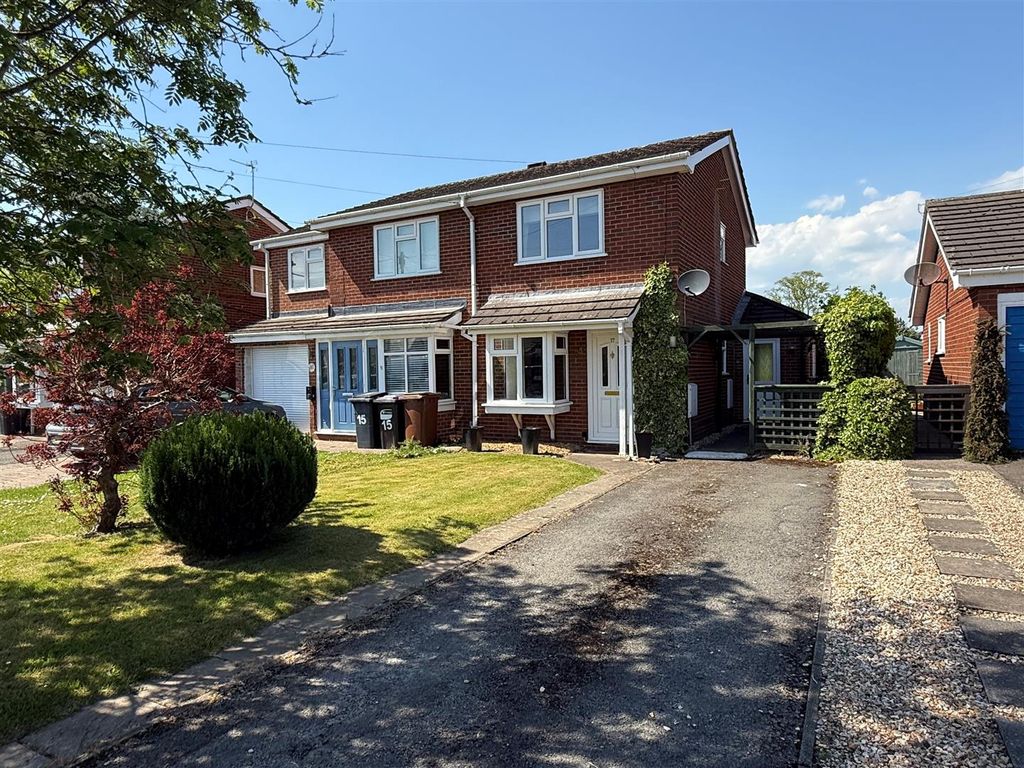 Property photo 1 of 14 Front2.Jpg