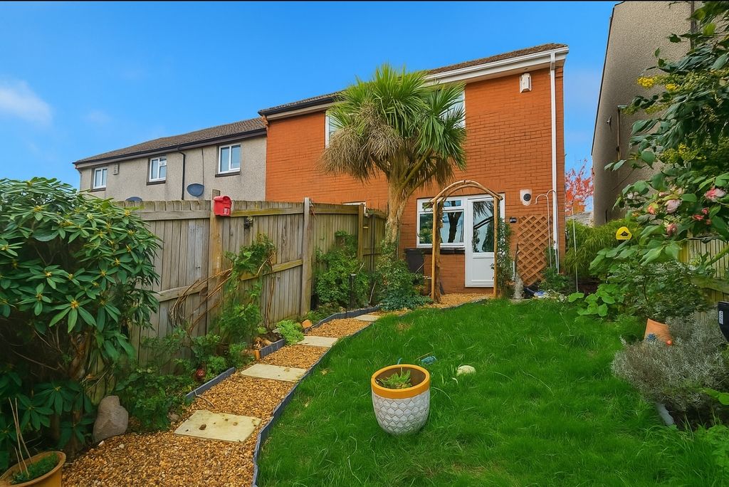 Property photo 3 of 9 Rear Garden