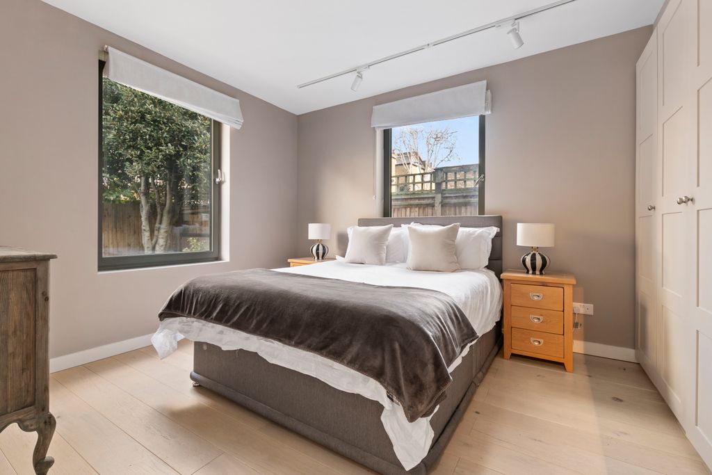 Property photo 3 of 14 Picture No. 30