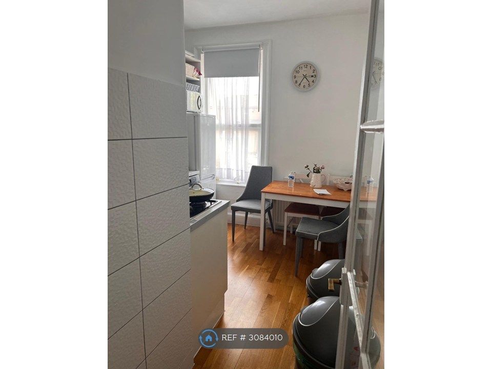 Property photo 1 of 25