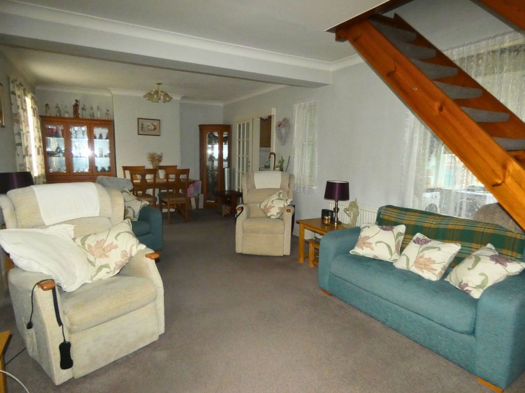 Property photo 3 of 16 Gallery