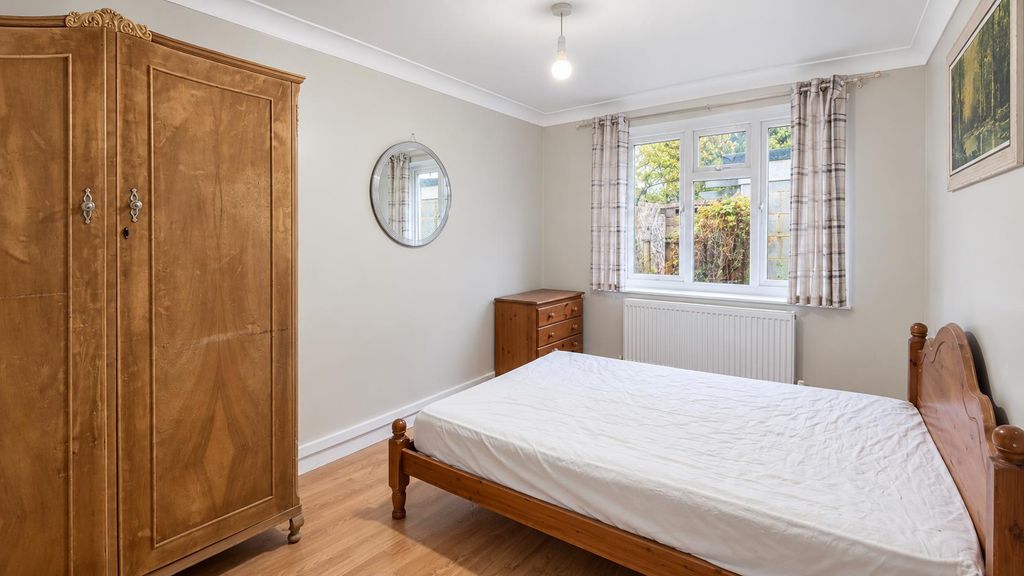 Property photo 2 of 5 F4403Fa9-ee94-4c7B-B804-205033Bd3214.Png