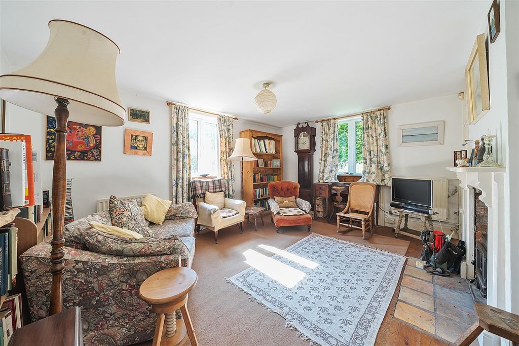 Property photo 3 of 20 Sitting Room