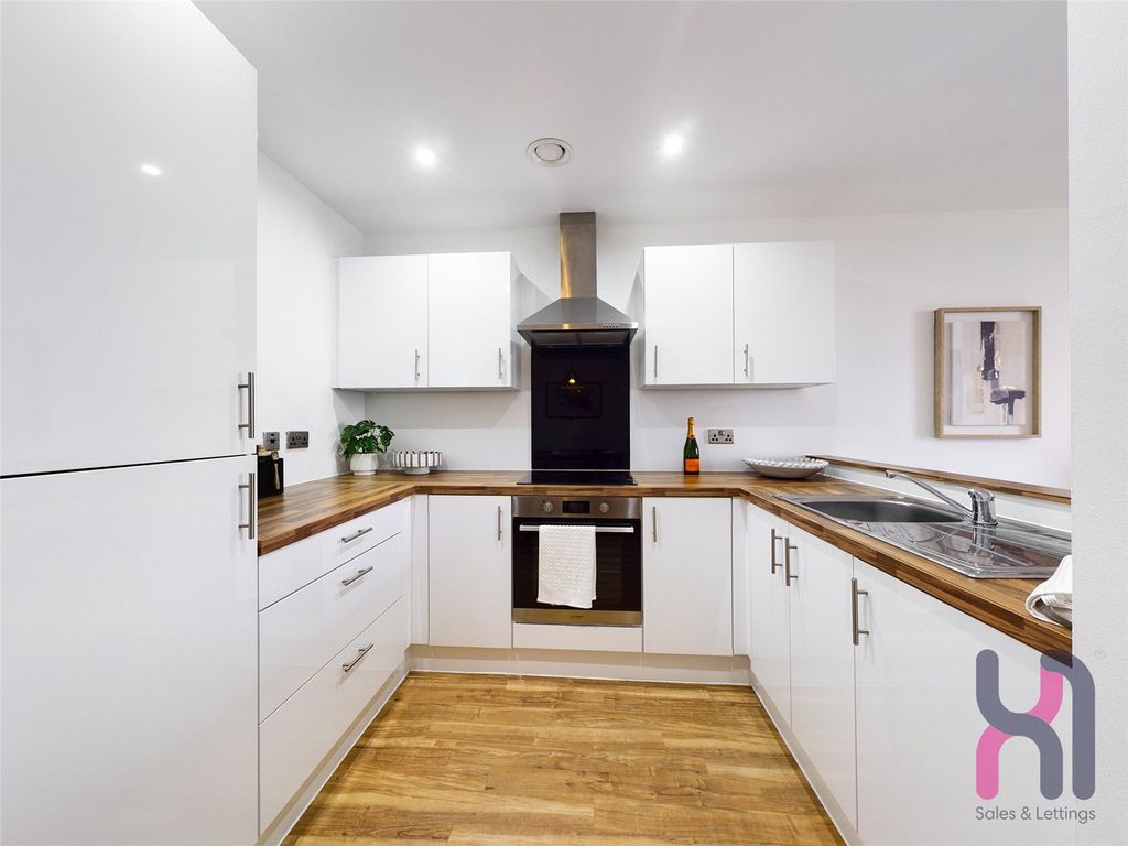 Property photo 2 of 7 Picture No. 08