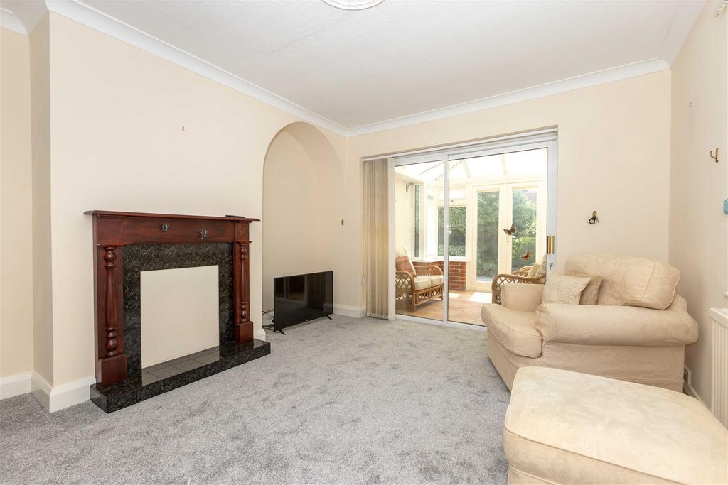 Property photo 3 of 18 Clover-14.Jpg