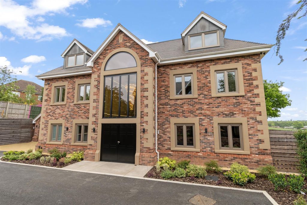 Property photo 1 of 28 Wil_4998-Hdr.Jpg