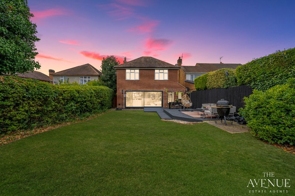 Property photo 1 of 55 4396151