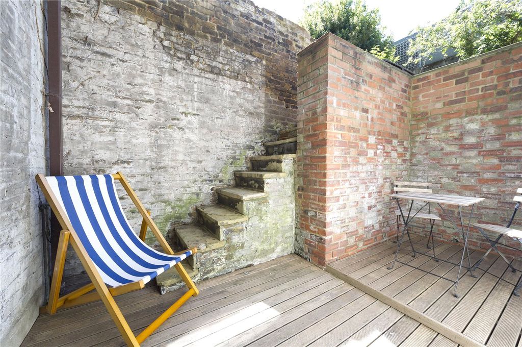 Property photo 3 of 12 Patio