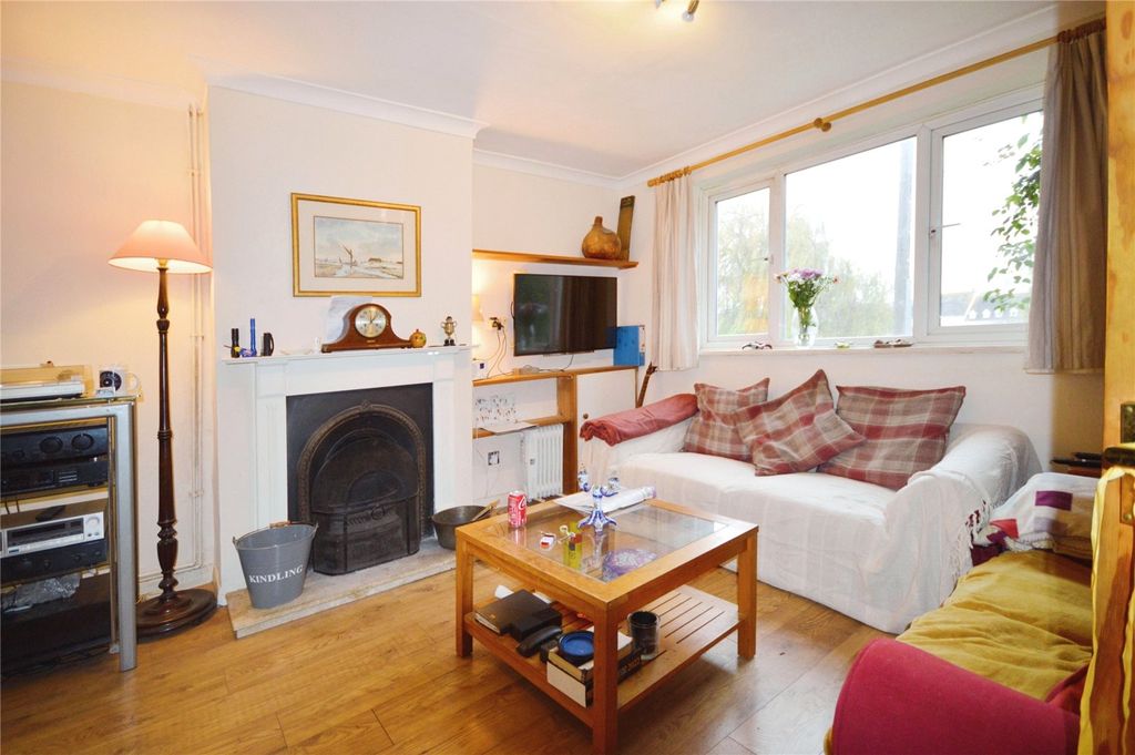 Property photo 2 of 12 Picture No. 05