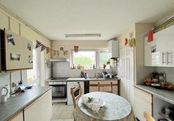 Property photo 2 of 9 Picture No. 02