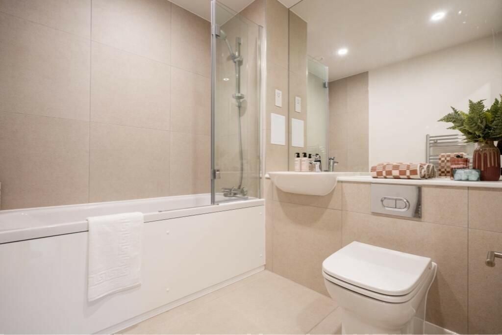 Property photo 3 of 6