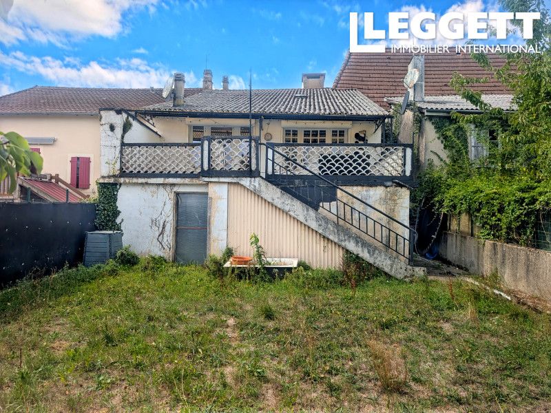 Property photo 1 of 10