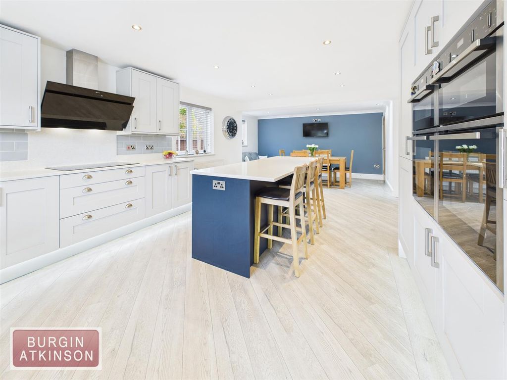 Property photo 2 of 57 Cam01619G0-Pr0134-Still029.Jpg