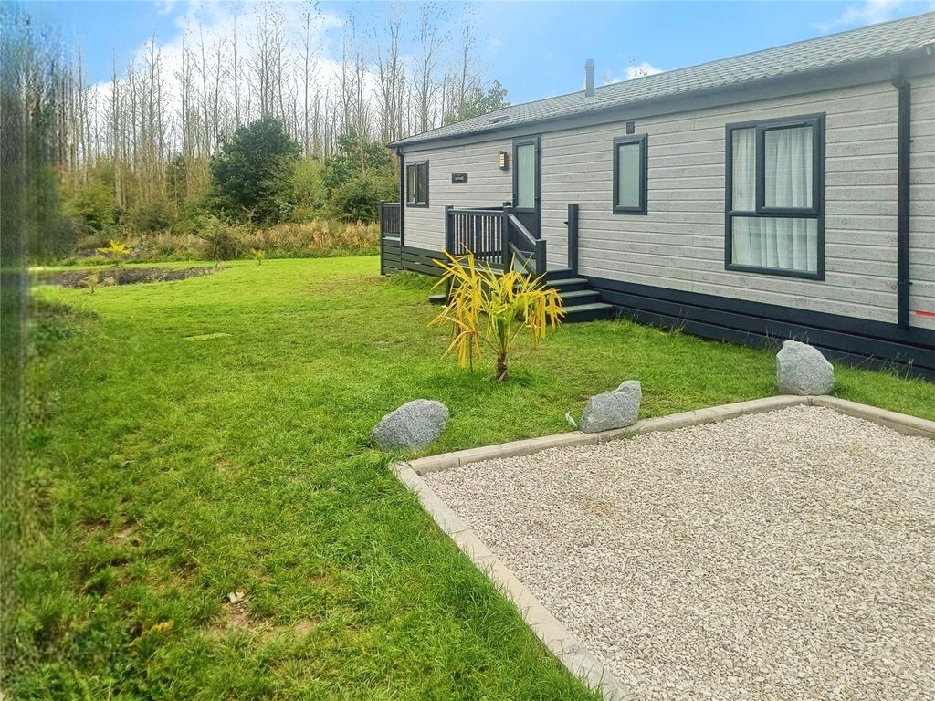 Property photo 2 of 15 Front