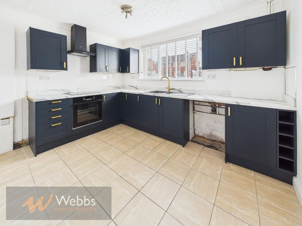 Property photo 2 of 20 Cam05244G0-Pr0147-Still010.Jpg