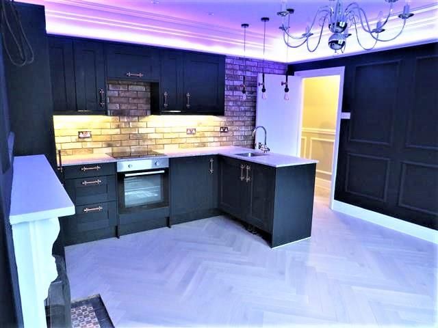 Property photo 2 of 13 Kitchen