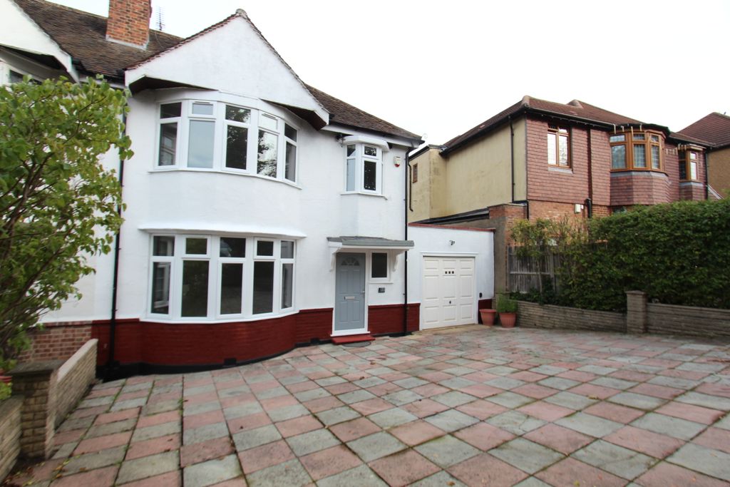 Property photo 1 of 20
