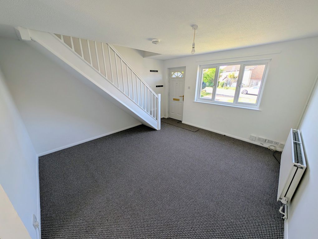 Property photo 2 of 21