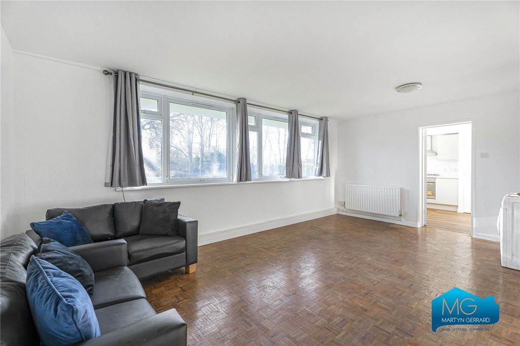 Property photo 2 of 12 Picture No. 07