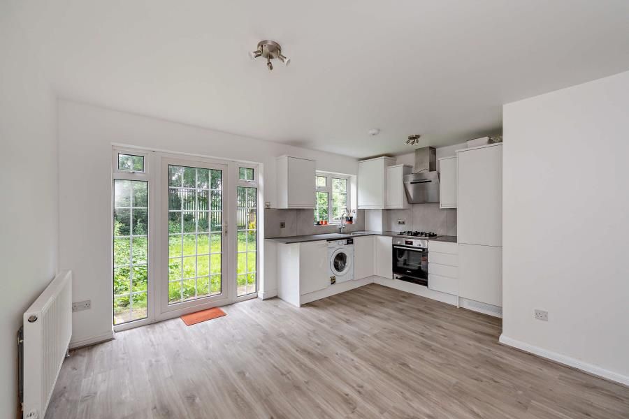 Property photo 3 of 9