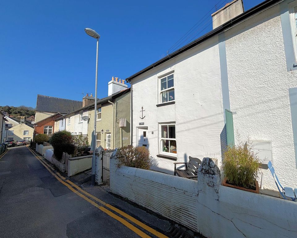 Property photo 3 of 28