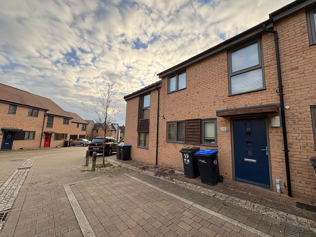 Property photo 1 of 18 Image