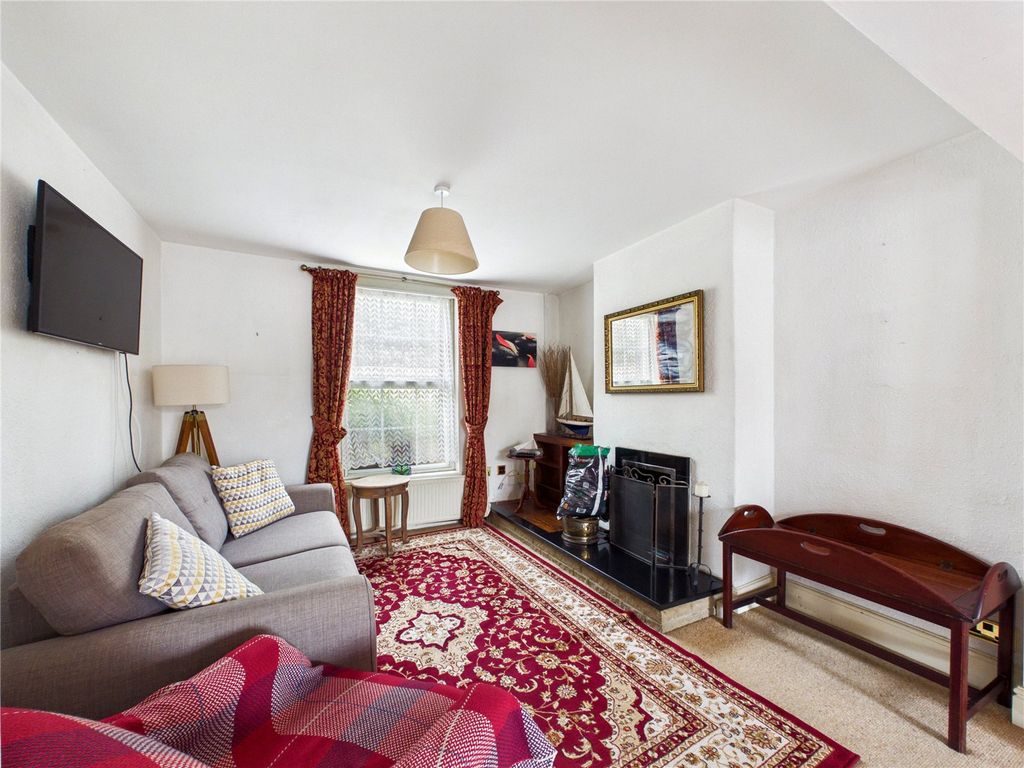 Property photo 2 of 10 Picture No. 01