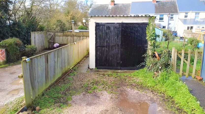 Property photo 3 of 14