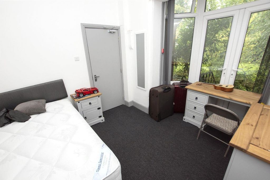 Property photo 3 of 4 Picture No. 03