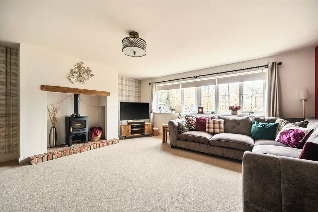 Property photo 3 of 21 Picture No. 38