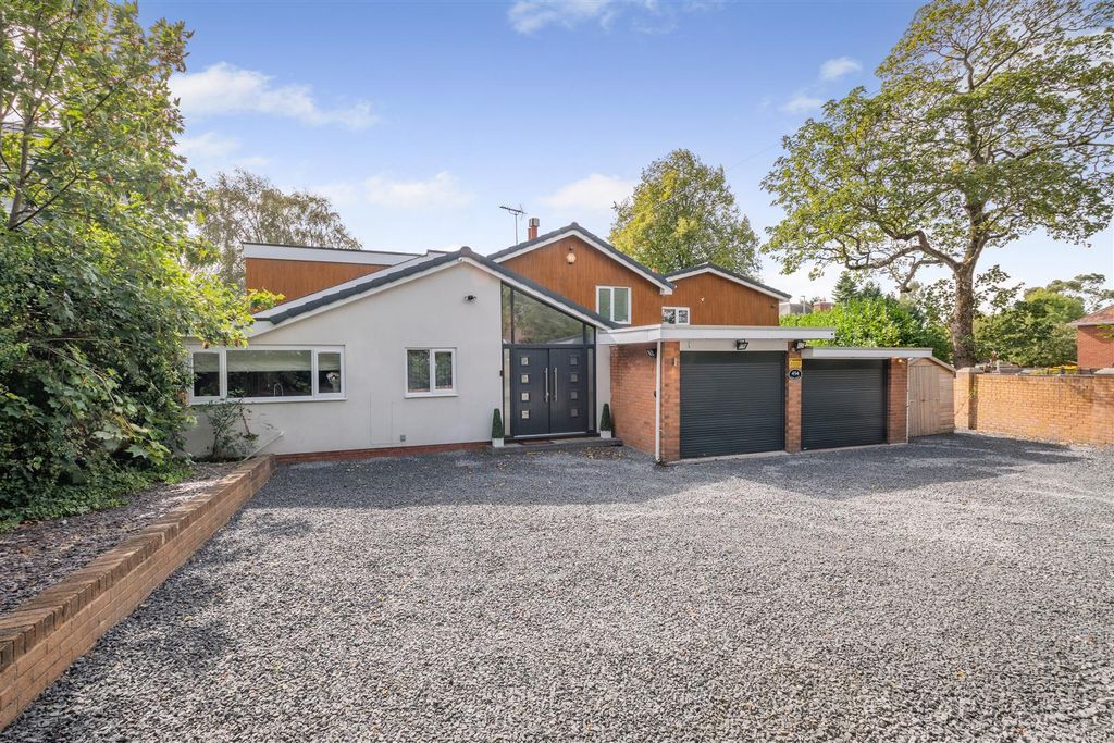 Property photo 1 of 37 8656787-Exterior13.Jpg