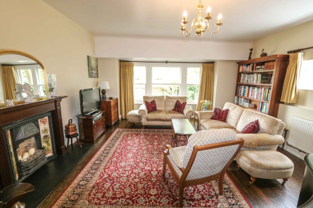Property photo 3 of 21