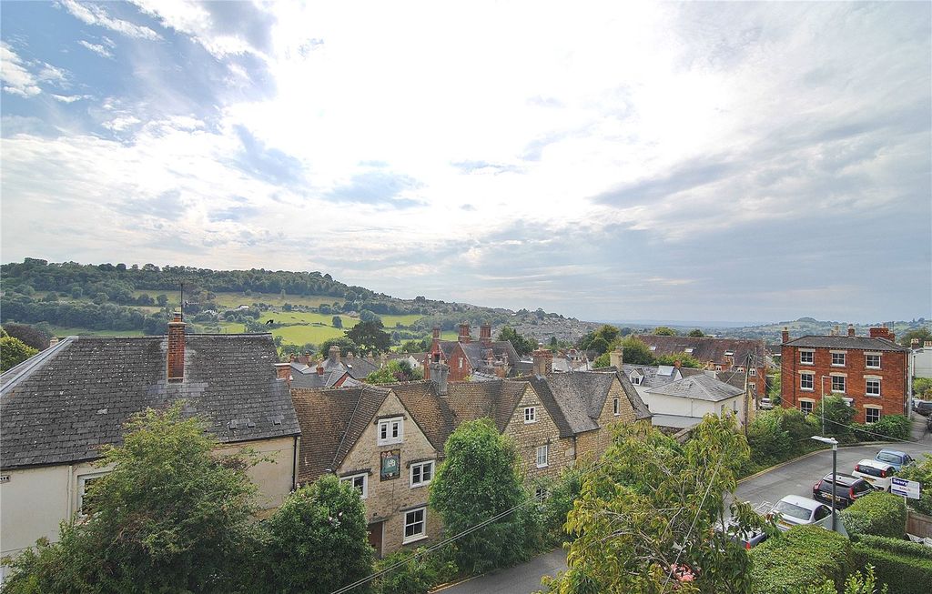 Property photo 2 of 20 Picture No. 18