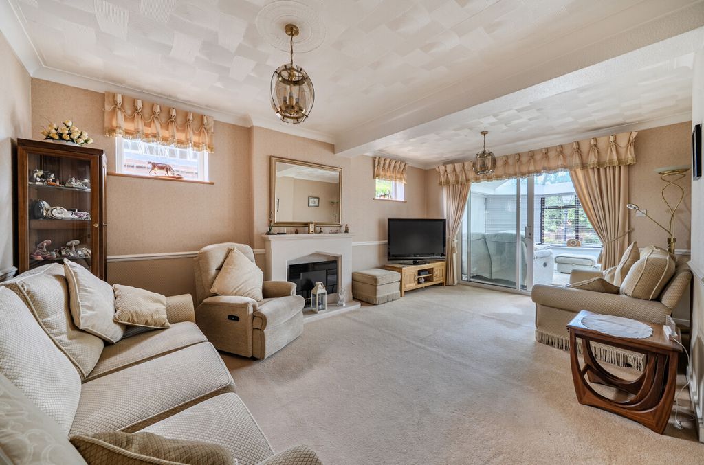 Property photo 2 of 21 1482134-24-6A3E65...