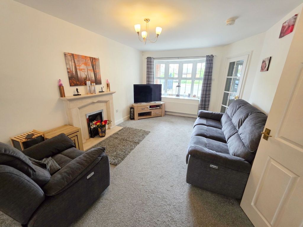 Property photo 3 of 22