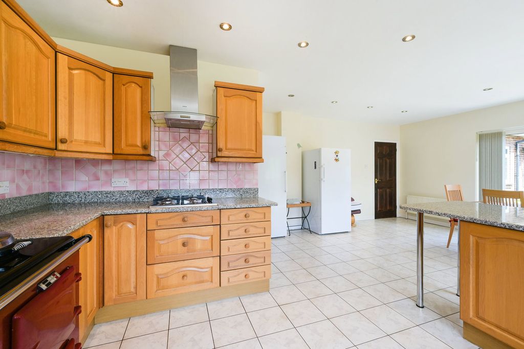 Additional image 8 of 5 bed detached house for saleHoltye Road, East Grinstead RH19