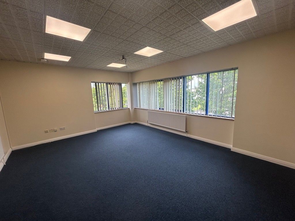 Property photo 3 of 5 Photo 14