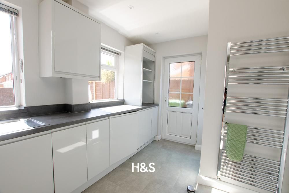 Property photo 3 of 12 20 Branthill Kitchen 2.Jpg