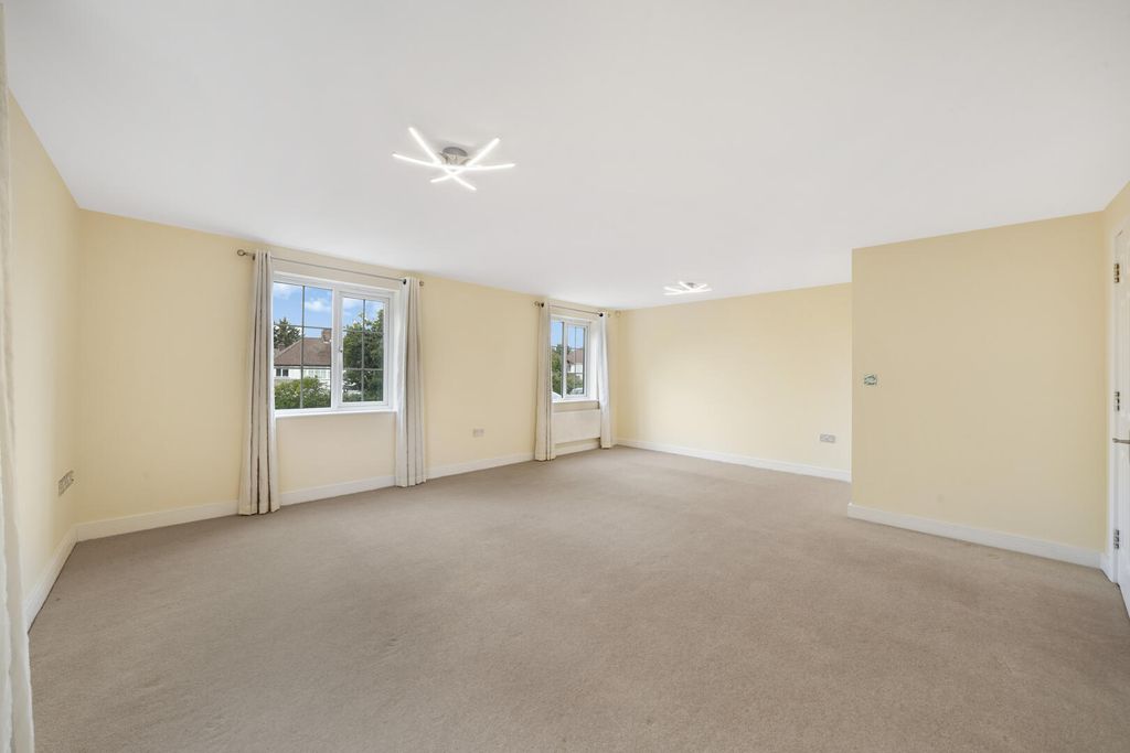 Property photo 2 of 15 Living Room