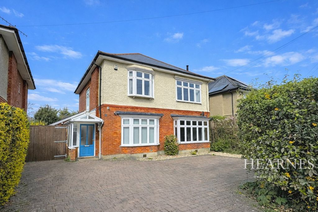 Property photo 1 of 20