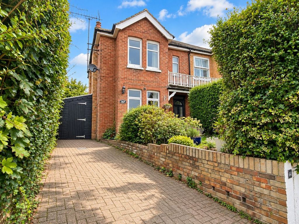 Property photo 1 of 25