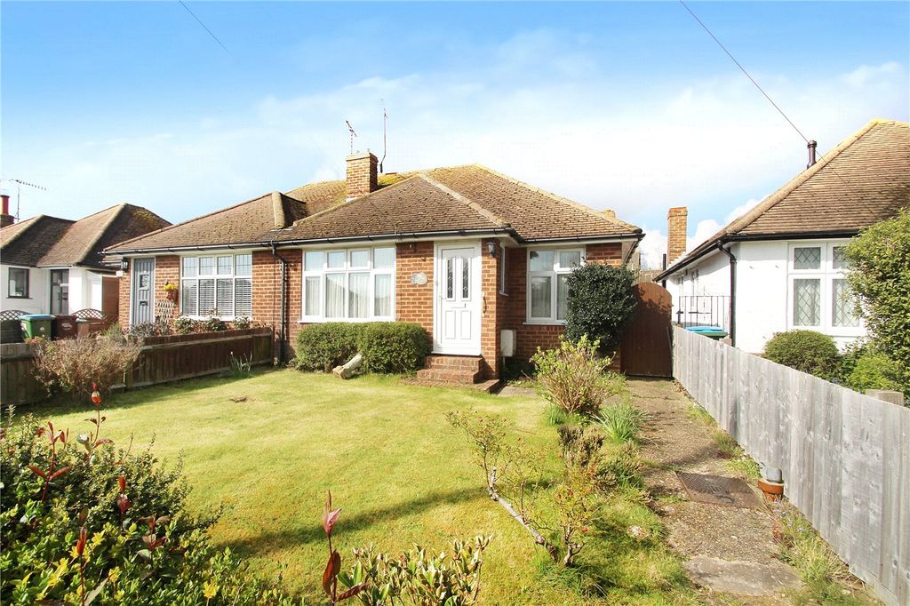 Property photo 1 of 9 Picture No. 10